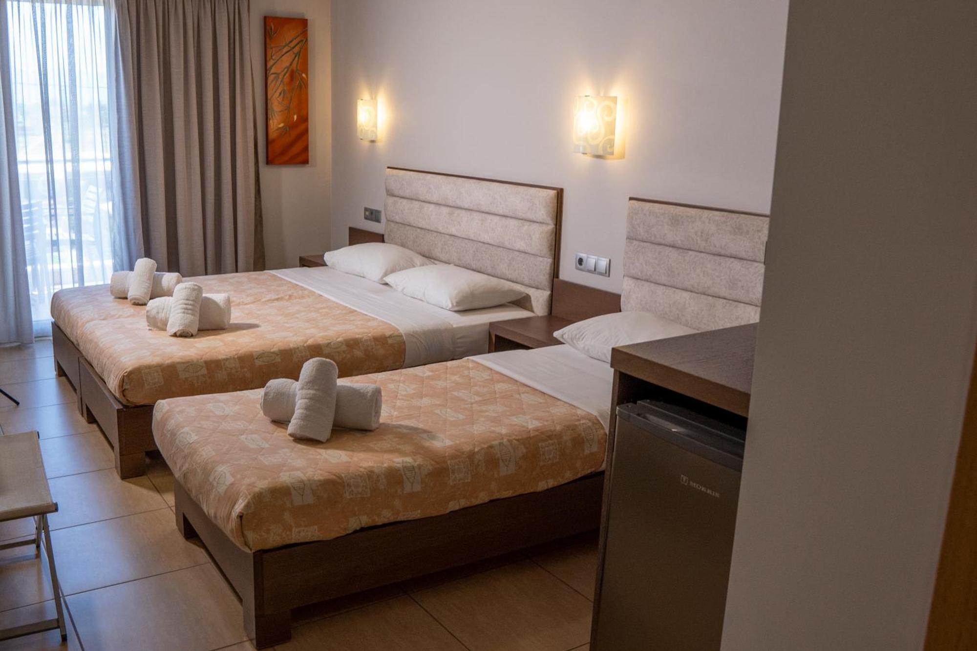Hotel Epavlis Eleftheriadi Паралия-Катерини Экстерьер фото